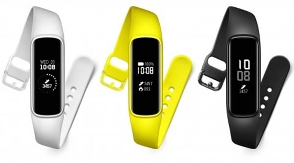 삼성전자가 피트니스 관리에 최적화된 스포츠 밴드 '갤럭시 핏(Galaxy Fit)'과 '갤럭시 핏e(Galaxy Fitⓔ)'를 31일 출시한다.[사진=삼성전자]