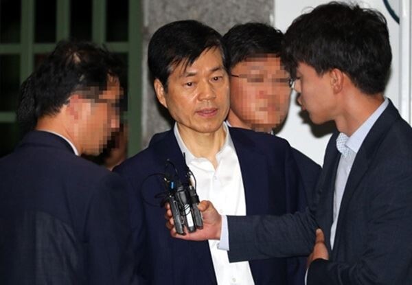 법원이 검찰이 청구한 김태한 삼성바이오로직스(삼성바이오) 대표에 대한 구속영장을 두 차례나 기각하며 검찰 수사에 제동을 걸고 나서 정치권이 반발하고 나섰다. (사진제공=연합뉴스)