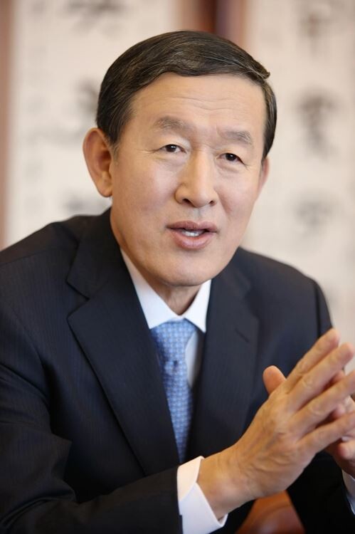 허창수 GS그룹 회장이 15년 만에 회장직에서 물러난다.[사진=연합뉴스]