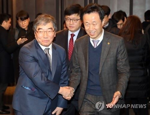 윤석헌 금융감독원장이 22일 오전 서울 중구 플라자호텔에서 열린 여신금융업권 CEO 합동 신년 조찬간담회에 참석하고 있다.[사진 = 연합뉴스 제공]