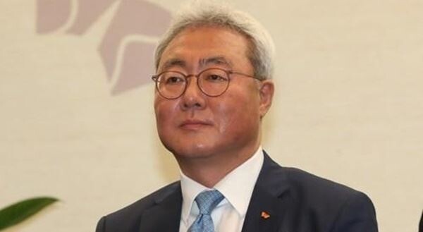 김준 SK이노베이션은 총괄사장은  27일 "2025년까지 전기차 배터리 생산 규모를 현재의 20배 수준으로 확대하겠다"는 포부를 밝혔다. [사진=연합뉴스]