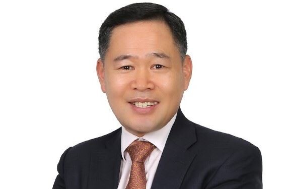 한국부동산경영학회는 오는 6월 1일 오후 2시 세종대학교에서 '부동산환경과 풍수지리학의 융·복합적 접근 전략'이라는 주제로 2019년 상반기 정기학술세미나를 개최한다. 사진은 이방주 한국부동산경영학회장