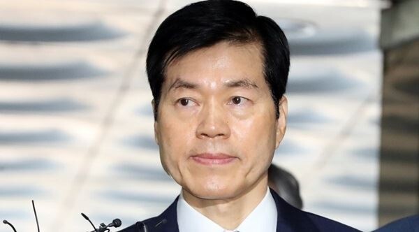 4조 5000억원대 분식회계에 관여한 혐의를 받고 있는 김태한(62) 삼성바이오로직스(삼성바이오) 대표이사의 구속 여부가 19일 결정된다. (사진출처=연합뉴스)