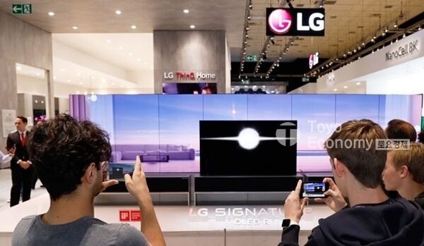 일본 '굿디자인 어워드 2019'에서 국내 기업 제품 70개가 이름을 올려 주목을 받고 있다. LG전자는 유일하게 '베스트 100'에 선정되는 기염을 토했다. (사진제공=연합뉴스)