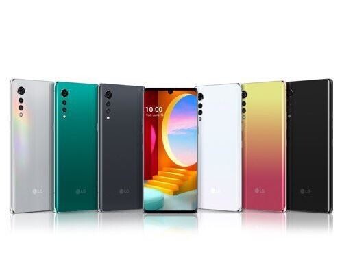 이통사들이 하반기 전략 스마트폰 출시를 앞두고 삼성·LG전자의 5G 스마트폰 공시지원금을 대폭 상향하면서 재고 소진에 나섰다./ (사진=LG전자)